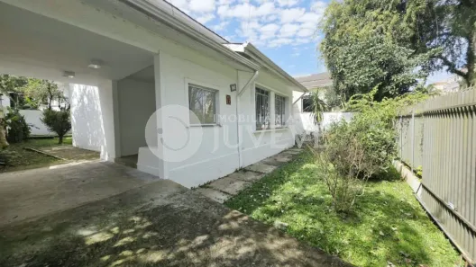 Casa com 3 Quartos para alugar, 125m² no Hugo Lange, Curitiba