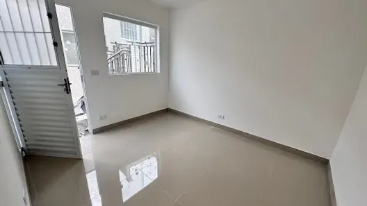 Casa com 1 Quarto para alugar, 45m² no Vila Carolina, São Paulo