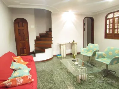 Casa com 4 Quartos à venda, 380m² no São Brás, Belém