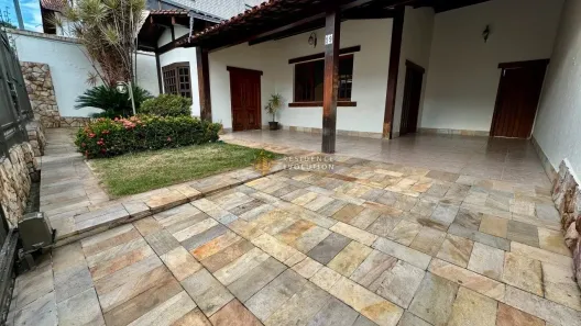 Casa com 3 Quartos à venda, 260m² no Itapoã, Belo Horizonte