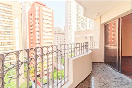 Apartamento com 4 Quartos para alugar, 235m² no Vila Uberabinha, São Paulo