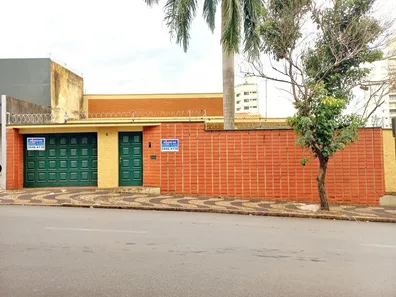 Casa com 4 Quartos para alugar, 374m² no Centro, Limeira