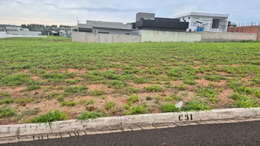 Lote/Terreno à venda, 300m² no Samambaia Parque Residencial, Bauru