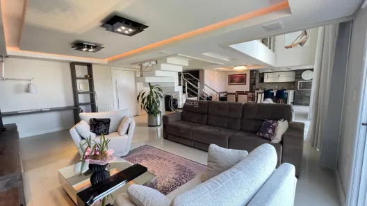 Apartamento com 3 Quartos à venda, 217m² no Sanvitto, Caxias do Sul