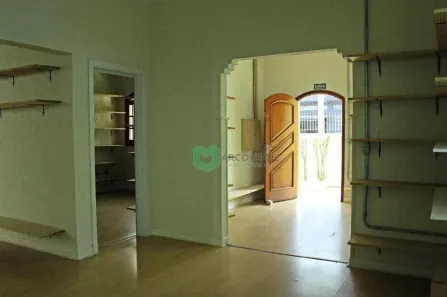 Casa com 5 Quartos para alugar, 250m² no Lapa, São Paulo