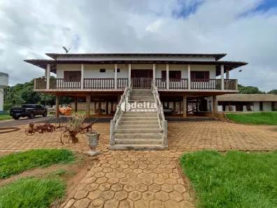 Fazenda/Sítio com 5 Quartos à venda, 22000m² no Área Rural de Uberlândia, Uberlândia
