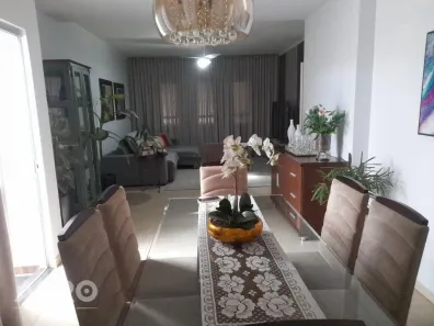 Casa com 3 Quartos à venda, 230m² no Vila Cardia, Bauru