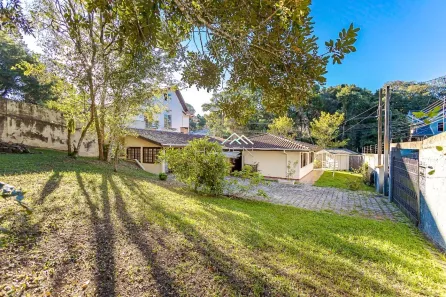 Casa com 3 Quartos à venda, 127m² no Santa Felicidade, Curitiba