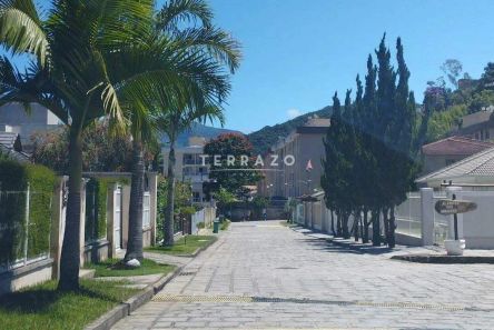 Lote/Terreno à venda, 734m² no Prata, Teresópolis
