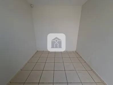  com 3 Quartos para alugar, 63m² no Tibery, Uberlândia