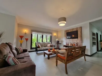 Casa com 4 Quartos à venda, 980m² no Vina Del Mar, Juiz de Fora