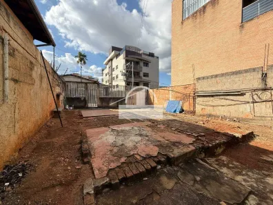 Casa com 1 Quarto à venda, 79m² no Jardim Cambuí, Sete Lagoas