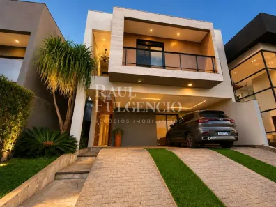 Casa de Condomínio com 3 Quartos para alugar, 235m² no Conjunto Habitacional Alexandre Urbanas, Londrina