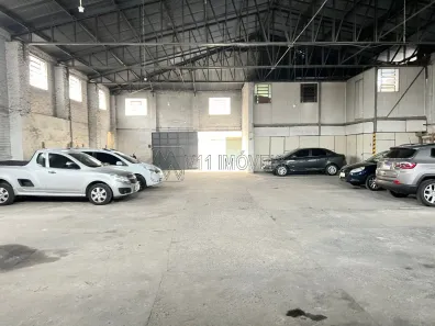 Galpão/Depósito/Armazém com 1 Quarto à venda, 780m² no São Geraldo, Porto Alegre