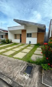 Casa de Condomínio com 3 Quartos à venda, 250m² no Tarumã-Açu, Manaus