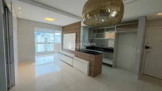 Apartamento com 2 Quartos para alugar, 95m² no Itacorubi, Florianópolis