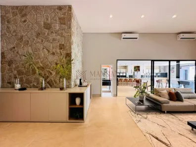 Casa de Condomínio com 3 Quartos à venda, 390m² no Residencial Lago Sul, Bauru