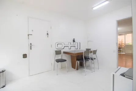 Apartamento com 3 Quartos para alugar, 130m² no Moema, São Paulo