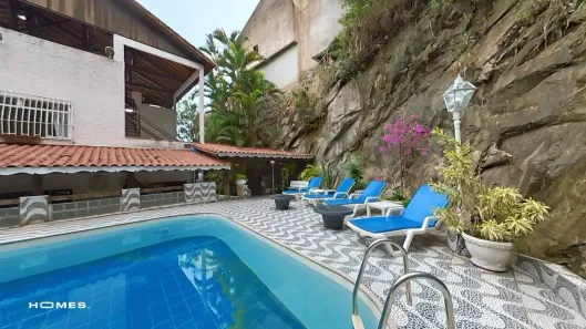 Casa com 5 Quartos à venda, 900m² no Laranjeiras, Rio de Janeiro
