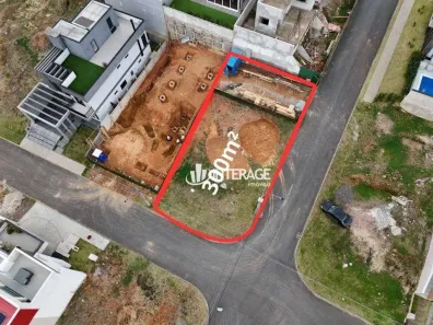 Lote/Terreno à venda, 301m² no Tanguá, Almirante Tamandaré