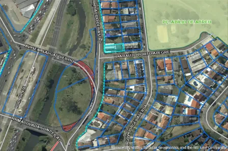 Lote/Terreno à venda, 599m² no Guabirotuba, Curitiba