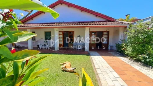 Casa com 2 Quartos para alugar, 120m² no Lagoinha, Ubatuba