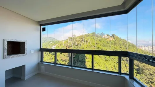 Apartamento com 3 Quartos para alugar, 105m² no Centro, Itajaí