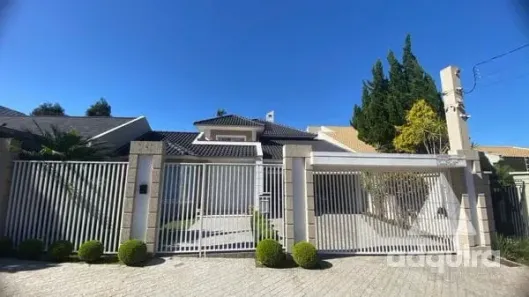 Sobrado com 4 Quartos à venda, 319m² no Estrela, Ponta Grossa