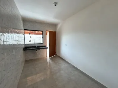 Casa com 2 Quartos à venda, 83m² no Loteamento Vale do Sol, Guapó