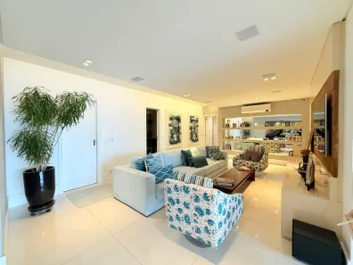 Apartamento com 3 Quartos à venda, 202m² no Vila Regente Feijó, São Paulo