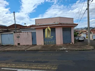 Casa com 3 Quartos à venda, 124m² no Vila Santo Antônio, Franca