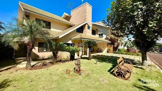Sobrado com 3 Quartos à venda, 380m² no Conjunto Habitacional Inocente Vila Nova Júnior, Maringá