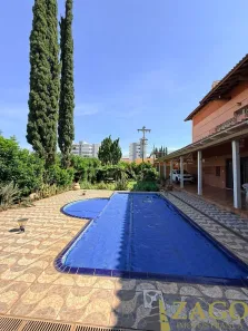 Sobrado com 5 Quartos à venda, 660m² no Jardim Consolação, Franca