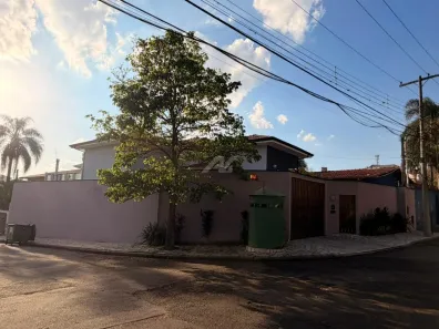 Sobrado com 3 Quartos para alugar, 330m² no Jardim Paraíso, Campinas