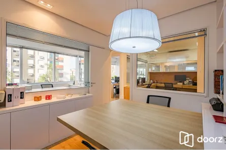 Sala Comercial à venda, 64m² no Chácara das Pedras, Porto Alegre