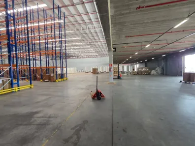 Galpão/Depósito/Armazém para alugar, 2500m² no Itaipava, Itajaí