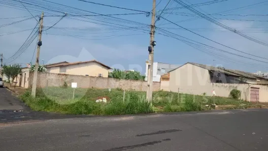 Lote/Terreno à venda, 445m² no Jardim Europa, Uberlândia