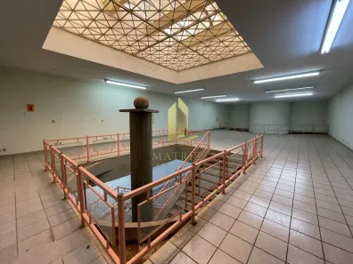Prédio Comercial para alugar, 622m² no Centro, Franca