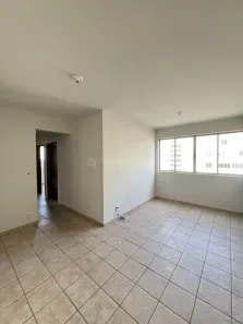 Apartamento com 3 Quartos para alugar, 70m² no Vila Bosque, Maringá