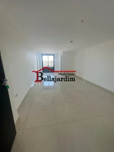 Sala Comercial para alugar, 32m² no Parque Jaçatuba, Santo André