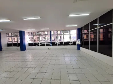Sala Comercial para alugar, 267m² no Centro, Fortaleza