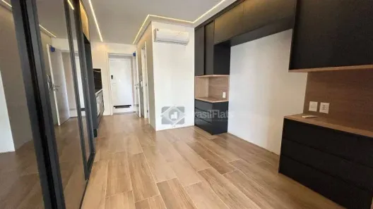 Apartamento com 1 Quarto para alugar, 32m² no Santo Amaro, São Paulo