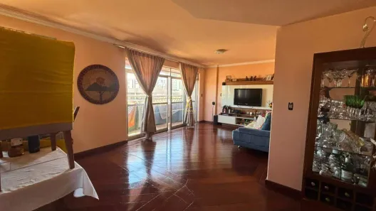 Apartamento com 4 Quartos à venda, 240m² no Centro, Divinópolis