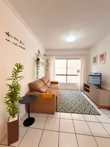 Apartamento com 2 Quartos para alugar, 80m² no Centro, Balneário Camboriú