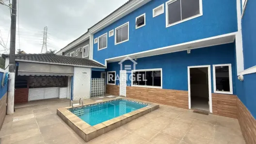 Casa de Condomínio com 3 Quartos para alugar, 165m² no Vargem Pequena, Rio de Janeiro
