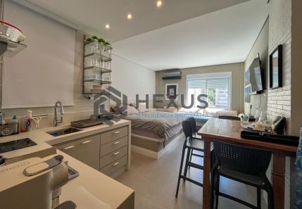 Kitnet com 1 Quarto à venda, 39m² no Pitangueiras, Guarujá