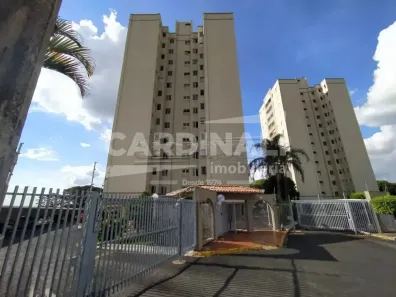 Apartamento com 3 Quartos para alugar, 54m² no Jardim Viaduto (Vila Xavier), Araraquara