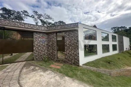 Casa com 2 Quartos à venda, 252m² no Alegre, Alegre
