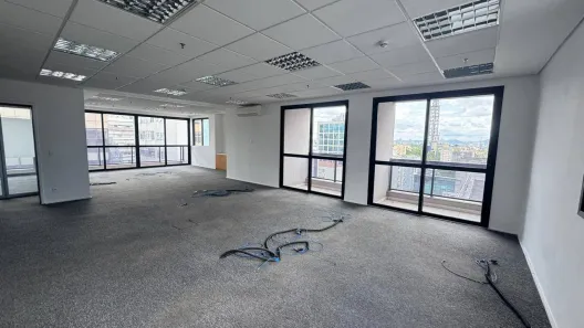 Sala Comercial para alugar, 350m² no Cerqueira César, São Paulo