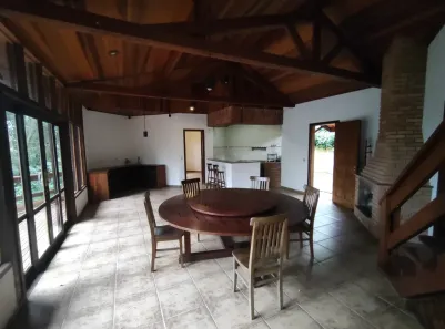 Casa de Condomínio com 4 Quartos à venda, 212m² no Vila Real Daracariguama, Araçariguama